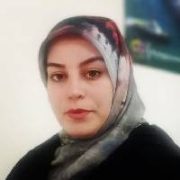 زهرا زمانی